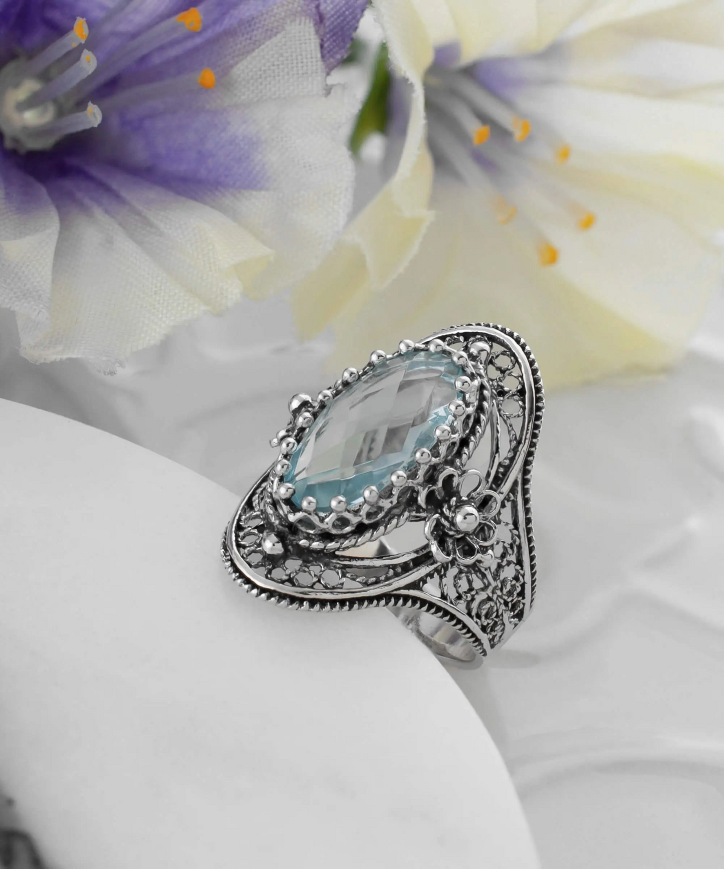 Blue Topaz Gemstone Sterling Silver Women Statement Ring with Daisy Figures