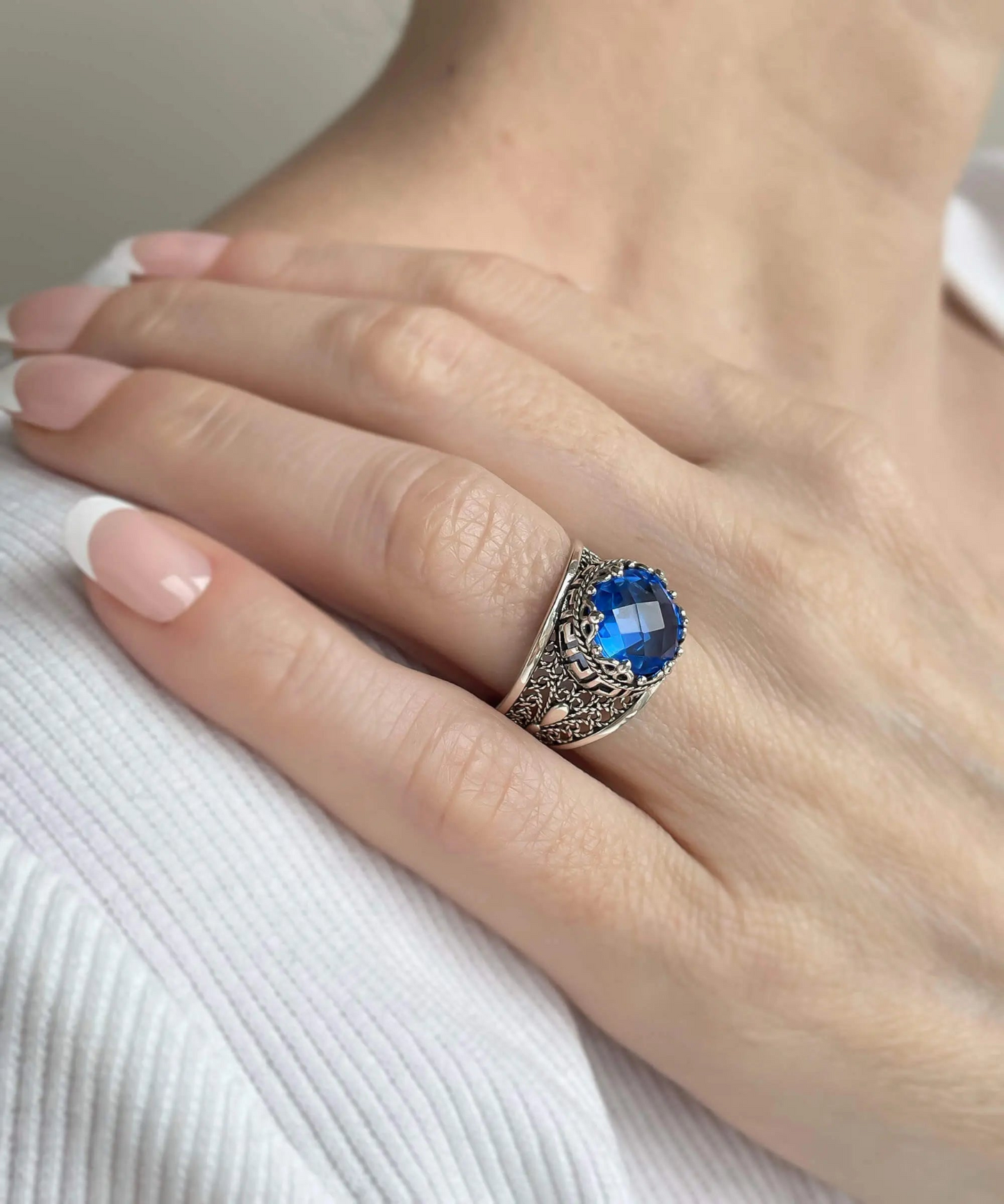 Meander Pattern Filigree Art Blue Quartz Gemstone Women Silver Cocktail Ring