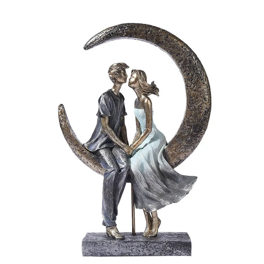 Romantic Moonlight Couple Statue Resin Date Lovers Sculpture