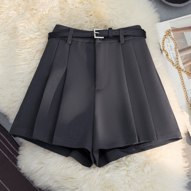 Niche Style High Waist Pleated Business Casual Shorts