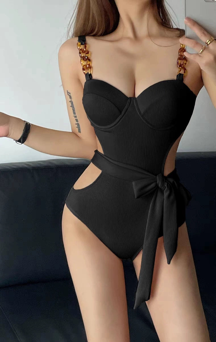 Fashionable One-Piece Gathered Swimsuit