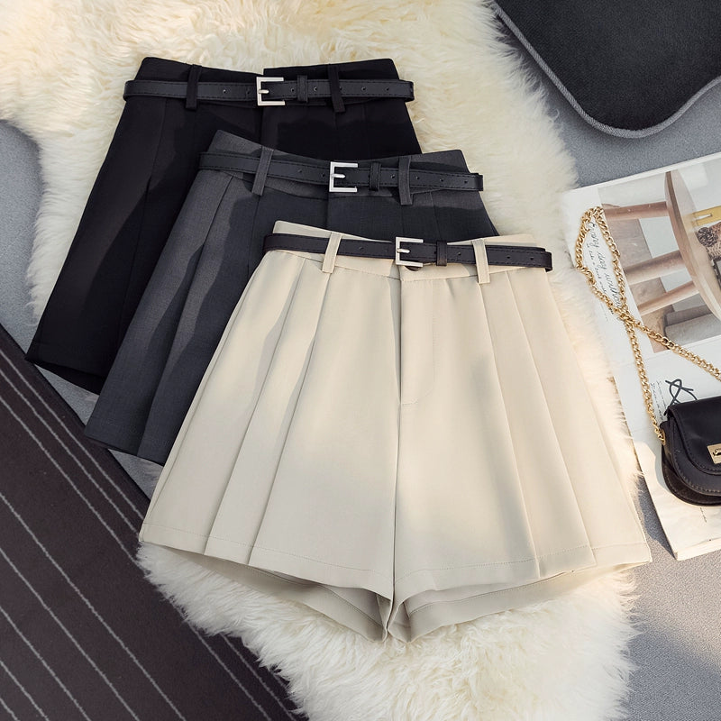 Niche Style High Waist Pleated Business Casual Shorts