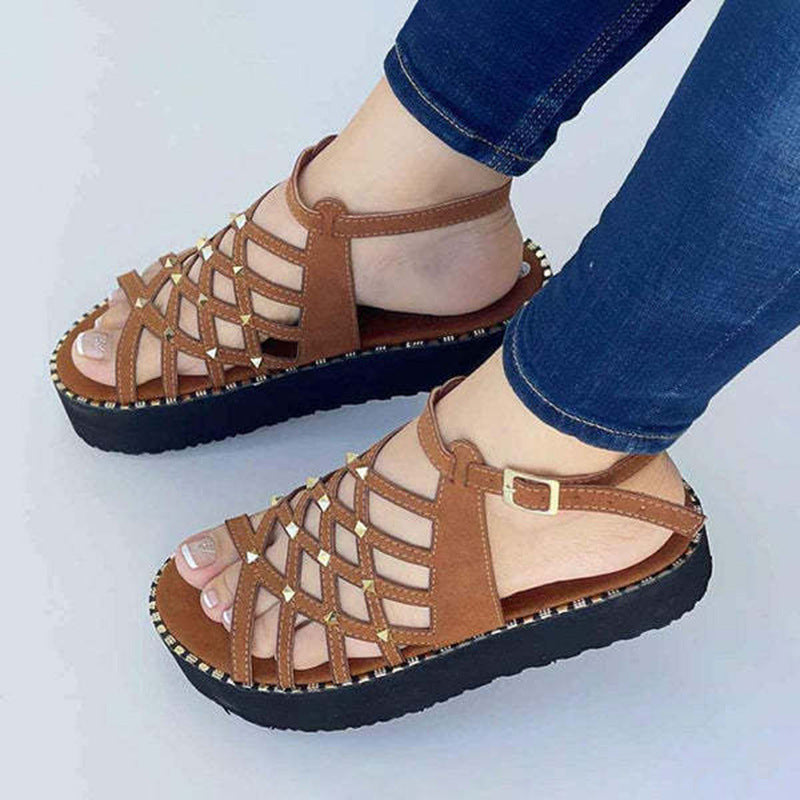 Thick Sole Rivet Roman Sandals