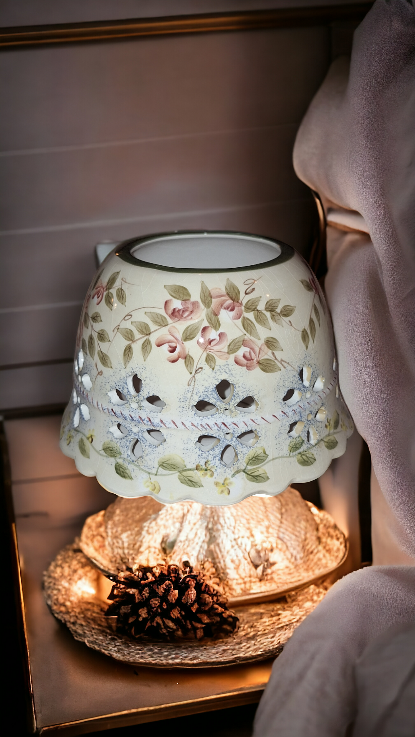 Home Interiors Wildflower Romance Candle Jar/Oil Lamp Shade Topper