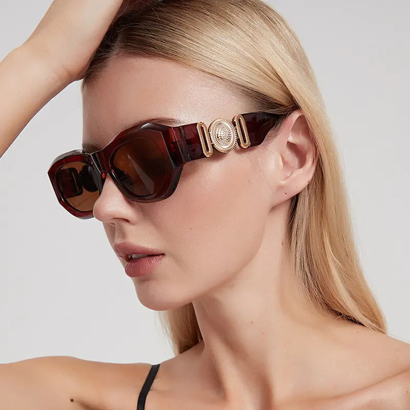 Fashionable Rectangle Sunglasses